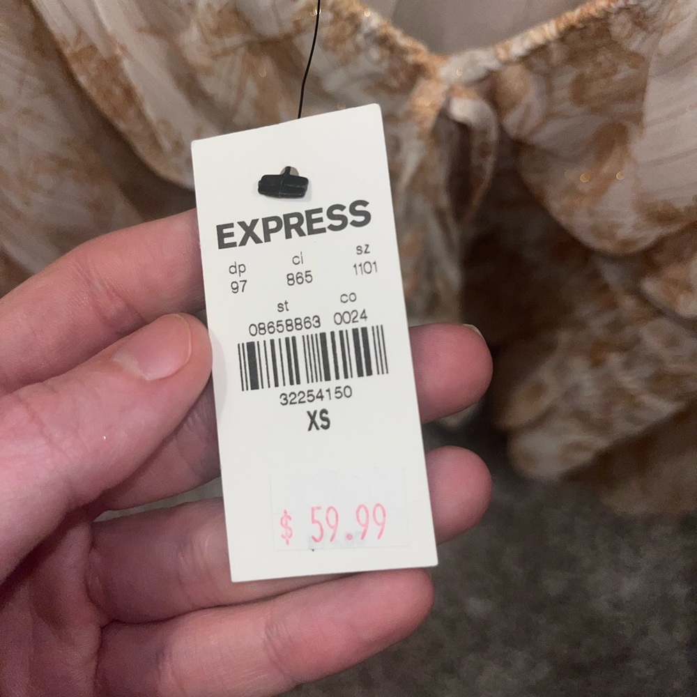 Express Top - Picture 3 of 3